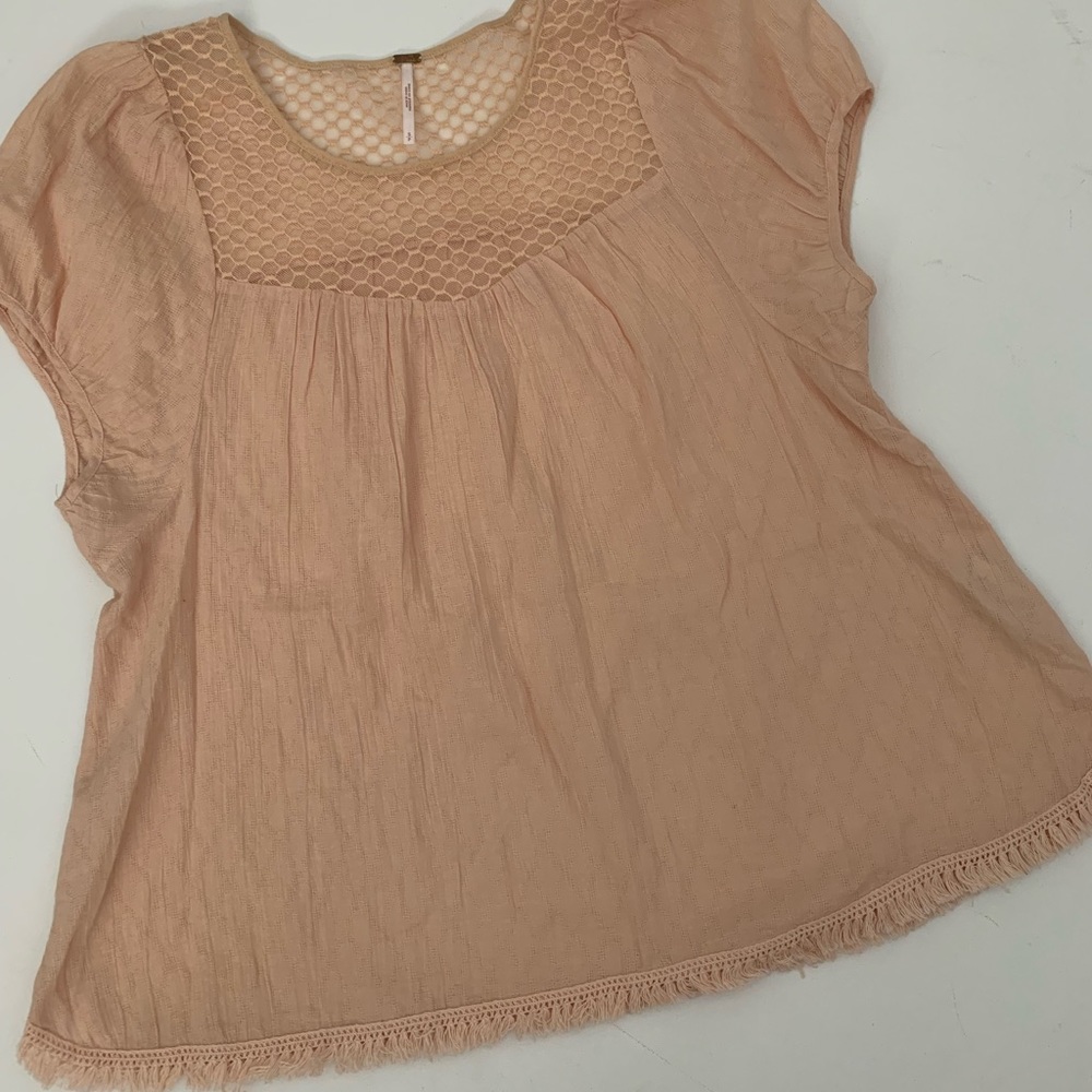 Free People tan peasant style top size Small
